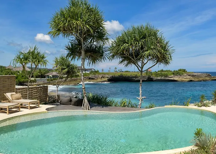 The * Nusa Lembongan (Bali)